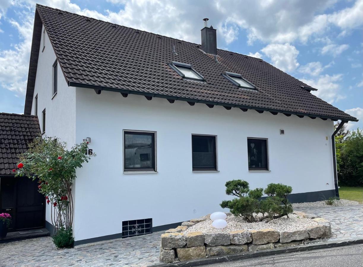 Apartment Am Stadtpark Neumarkt in der Oberpfalz Exteriör bild