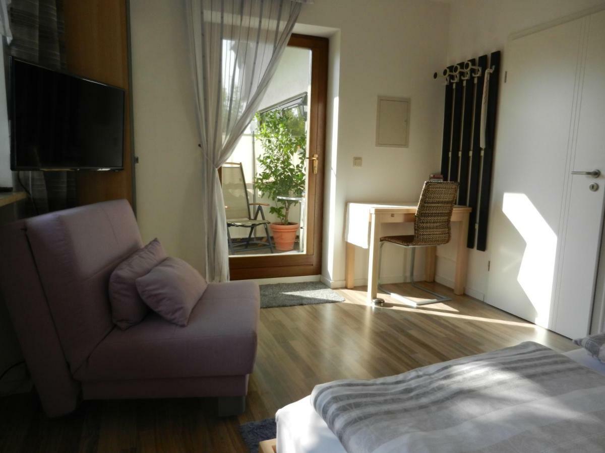 Apartment Am Stadtpark Neumarkt in der Oberpfalz Exteriör bild