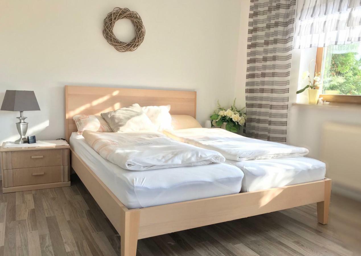 Apartment Am Stadtpark Neumarkt in der Oberpfalz Exteriör bild